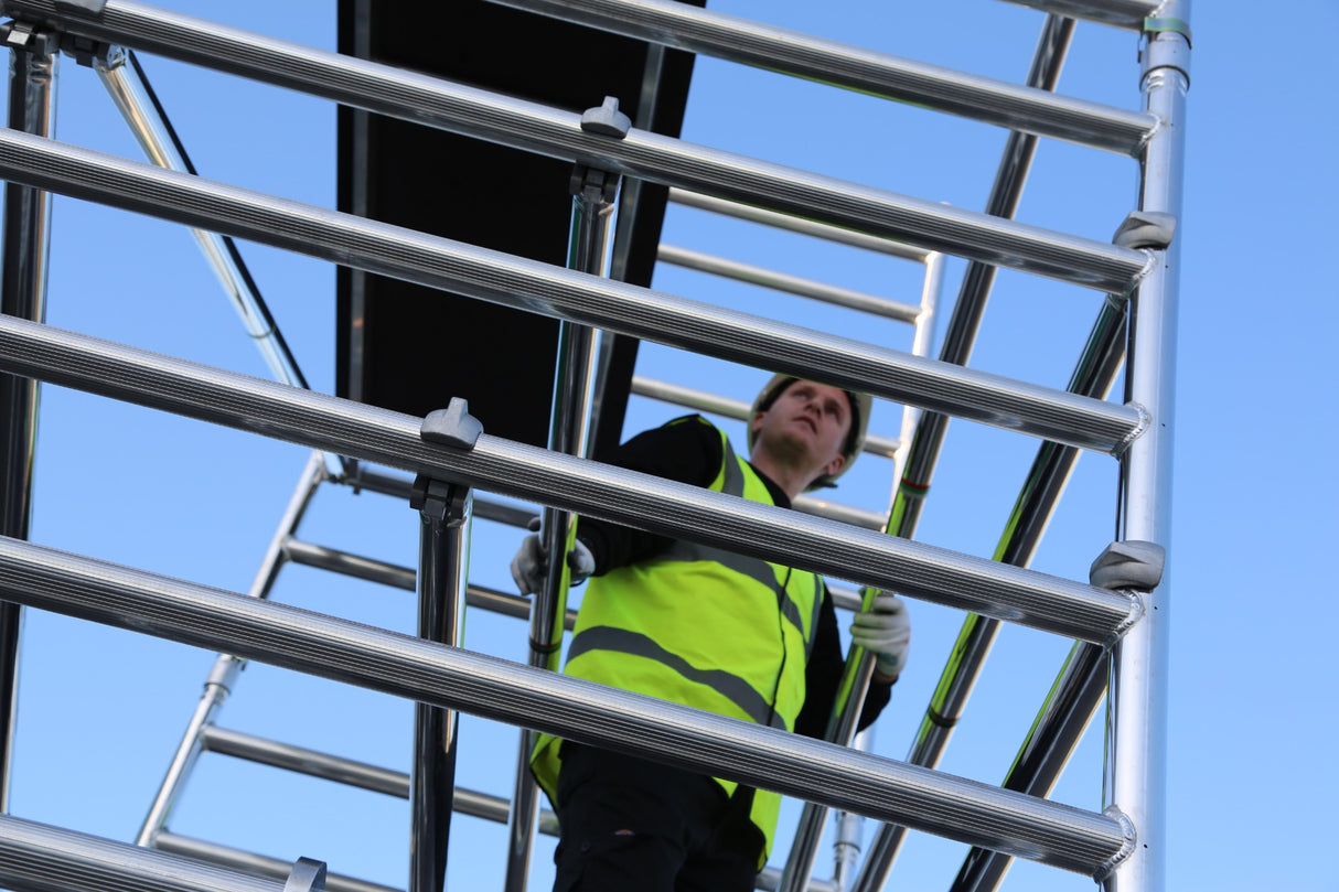 EuroTowers 232 Narrow Rung Tower - In Use