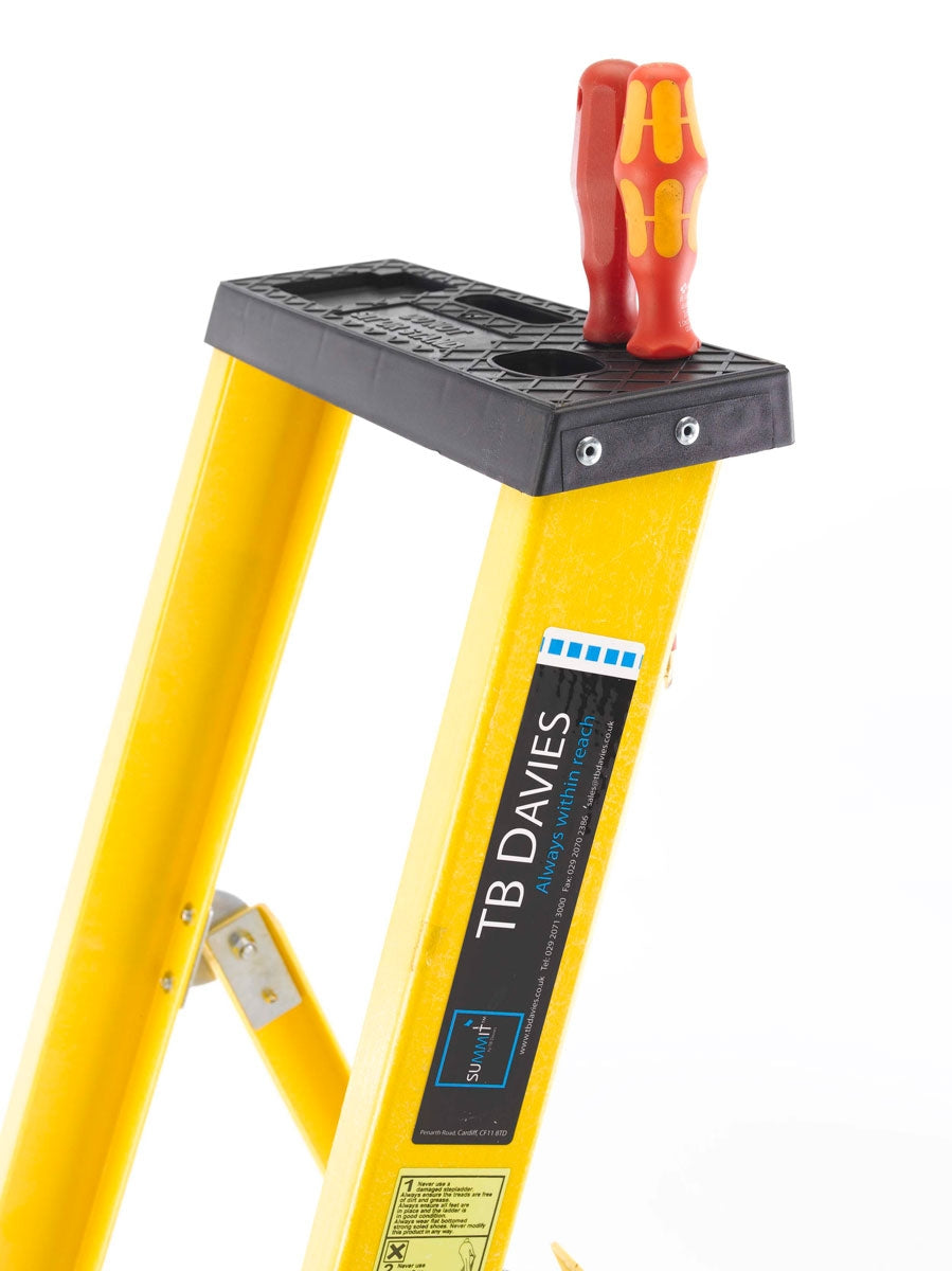 TB Davies EN131 Fibreglass Platform Stepladder With Deep Treads