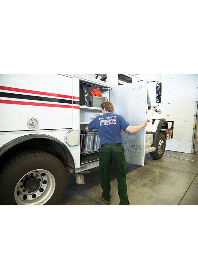 Little-Giant-Jumbo-Step-2-Tread-Vehicle