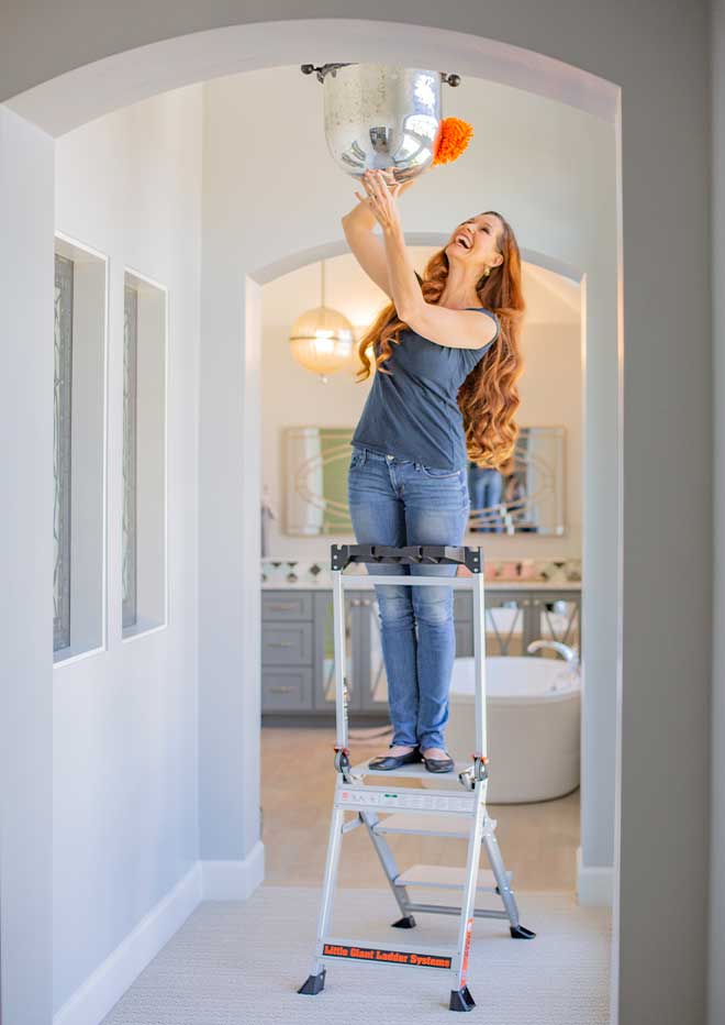 Little-Giant-3-Tread-Jumbo-Step-Dusting