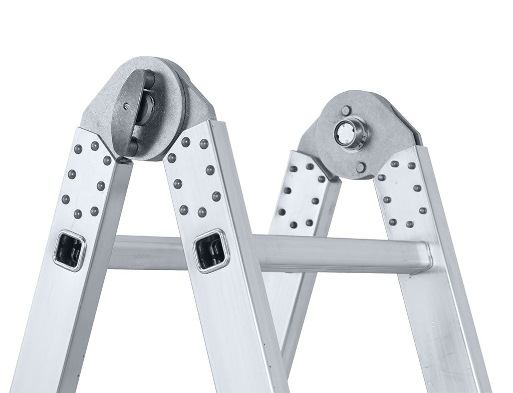 Zarges Z600 4 Part Telescopic Ladder - 4 x 4 Rungs