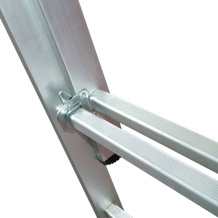 Lyte Trade Combination Ladder - 3 x 8 rungs