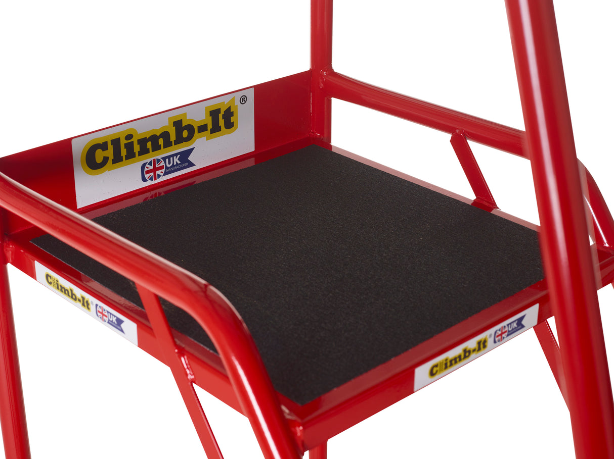 Climb It Mobile Warehouse Steps With Domed Feet In Red