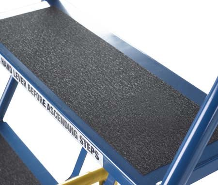 AAS Mobile Warehouse Steps Tread