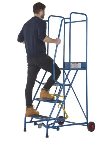 AAS04 Mobile Warehouse Steps In Use