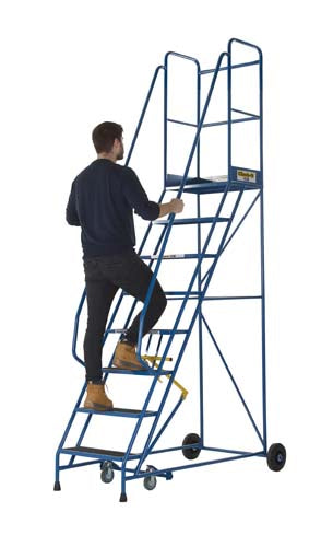 AAS08 Mobile Warehouse Steps In Use