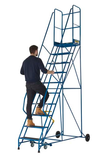 AAS10 Mobile Warehouse Steps In Use