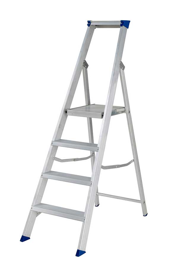 Werner 4 Tread Swingback Stepladder