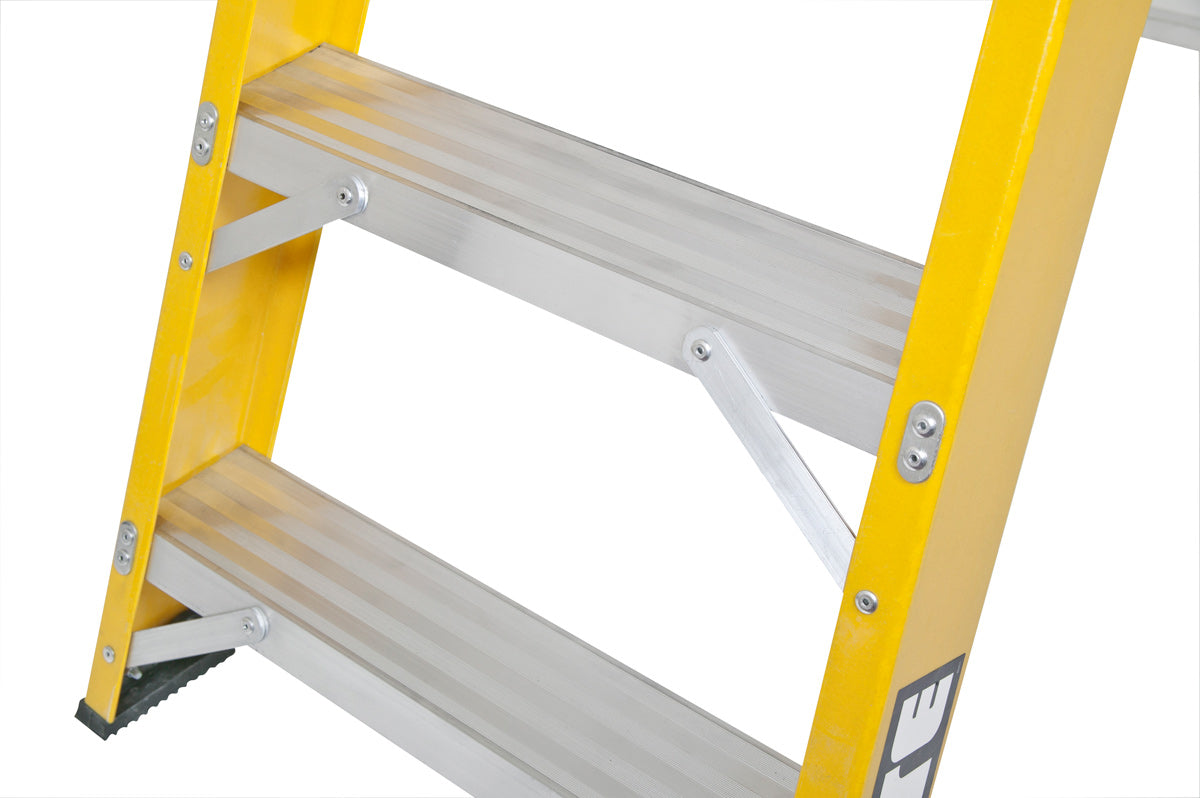 Lyte EN131 Professional Heavy Duty Glassfibre Swingback Stepladder - 12 Tread
