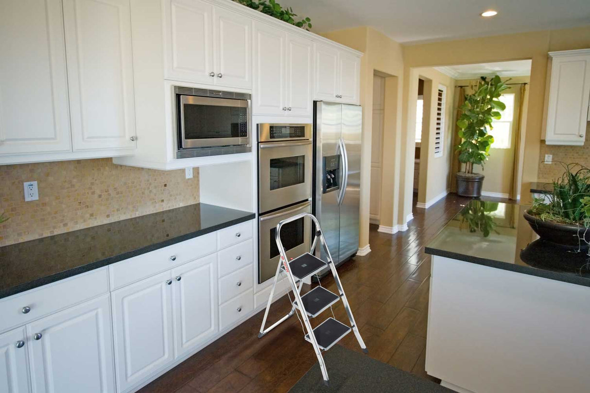 Folding Step Stool - 3 Step