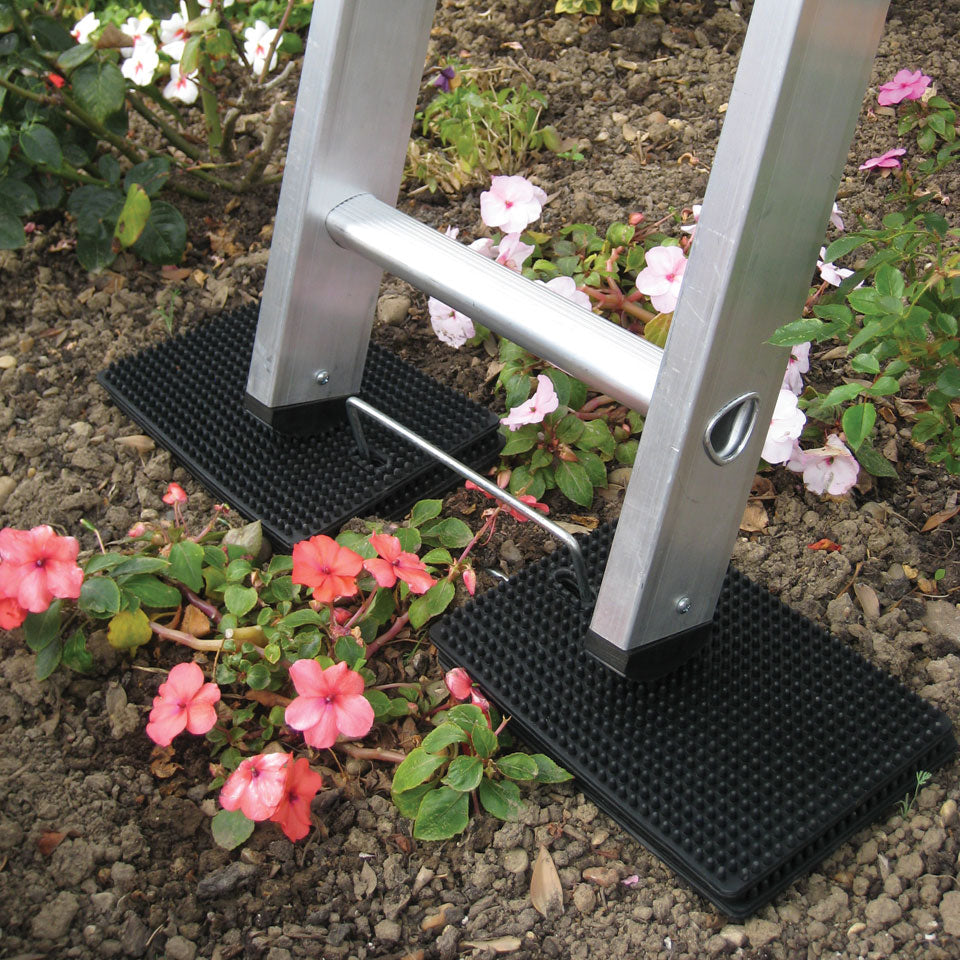 Laddermat Anti-Slip Ladder Leveller on soil