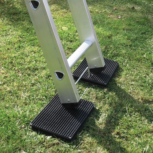 Laddermat Anti-Slip Ladder Leveller with gold award