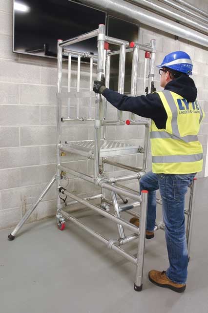 Lyte-PAS250-Podium-Steps