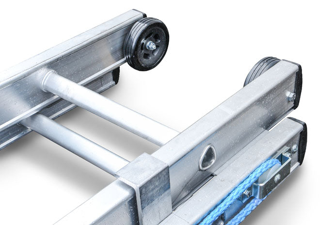 Lyte EN131 Professional 3 Section Rope Operated Extension Ladders NHT355 pully system