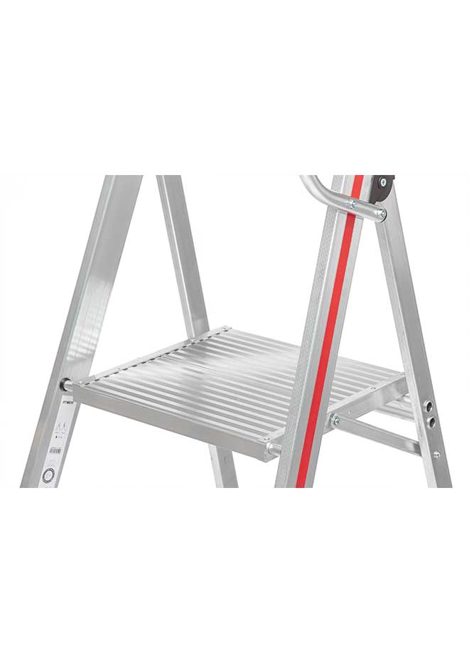 Wide Platform on the Hymer Platform Step Ladder