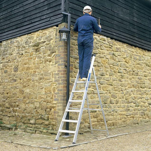 Youngman Class 1 Platform Stepladders