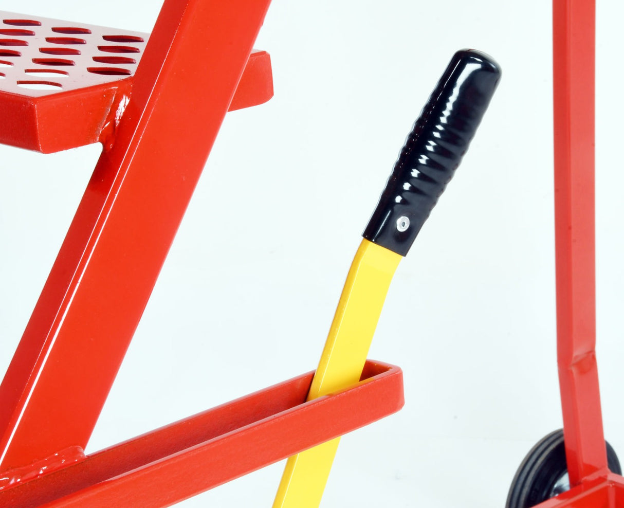Redhill Quality Red Warehouse Step Handle