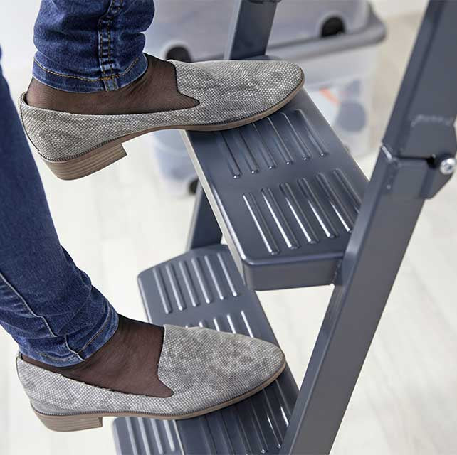 Steps of Dolle loft ladder