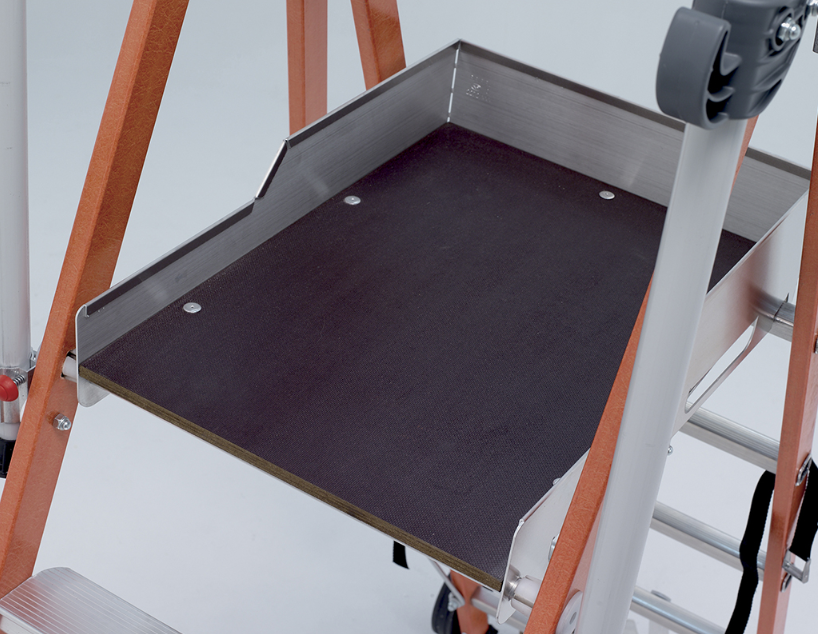 TB Davies Sherpa Fibreglass Platform Ladder - 4 Tread