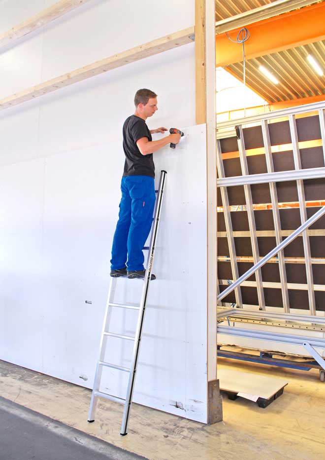 Hymer Aluminium Single section Leaning Ladder-2.31 m