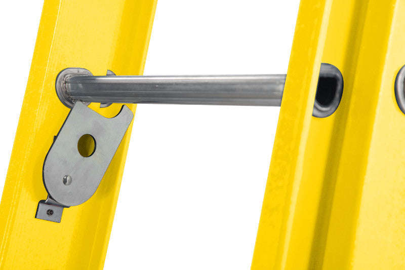 Youngman-S200-Extension-Ladder-Lock
