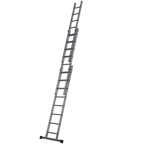 Werner 577 Series Triple Extension Ladder - 3 x 8