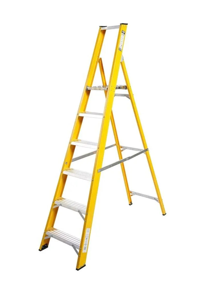 NGFBP6M Fibreglass Magnastep Platform Step