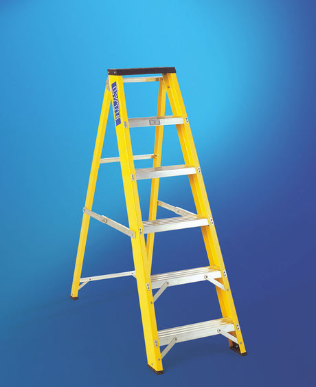 Lyte EN131 Professional Heavy Duty Glassfibre Swingback Stepladder - 12 Tread