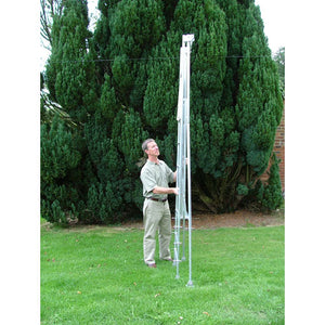 hedgemaster-standing