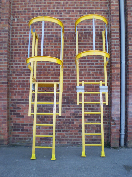 Fibreglass GRP Vertical Access Ladder With Hoops