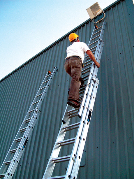 Youngman Industrial 500 Extension Ladder - 2 x 10 Rungs