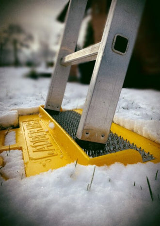 LadderM8rix Industrial Ladder Stabiliser - in use in the snow