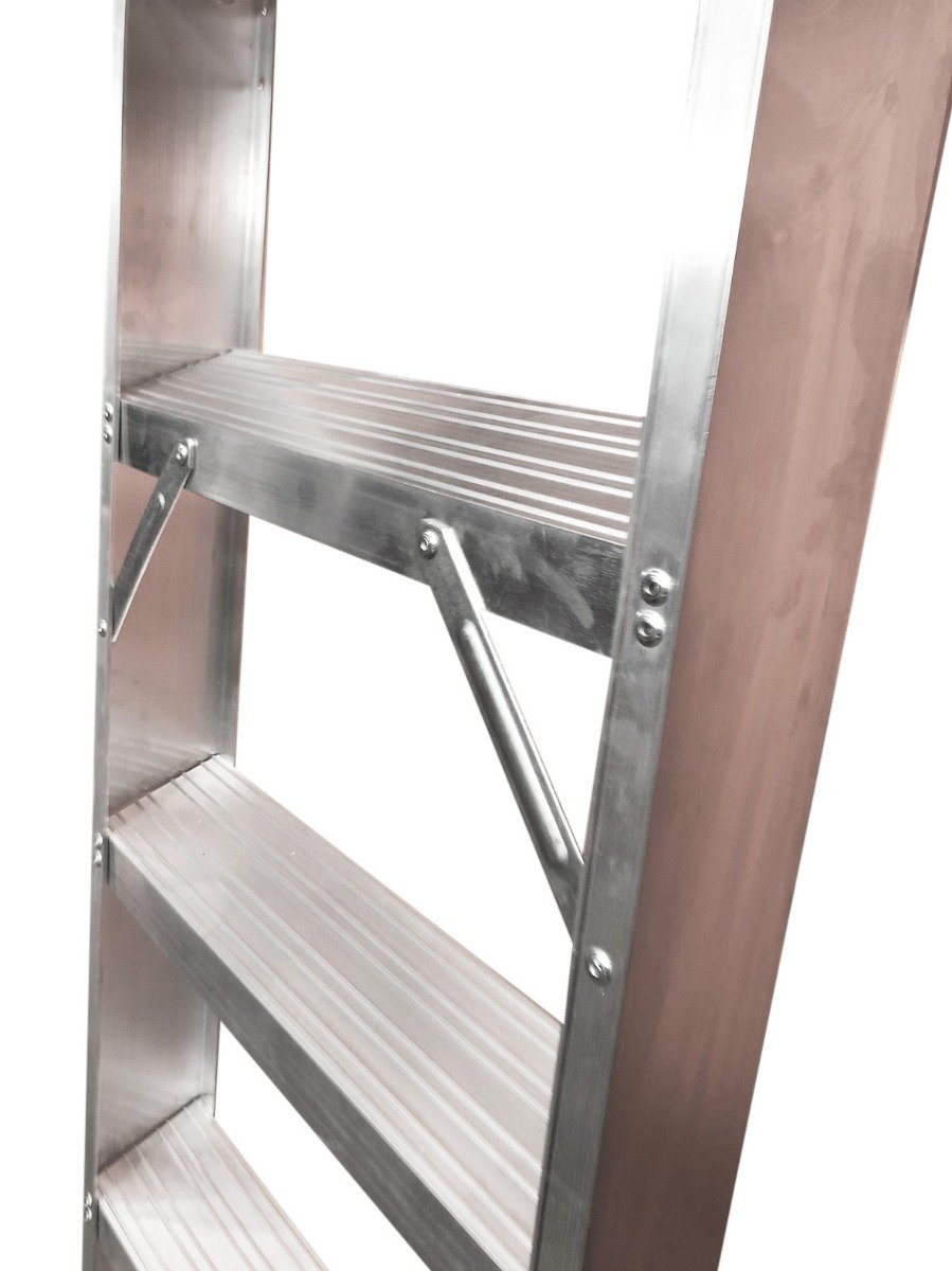 LFI Aluminium Shelf Ladder Treads